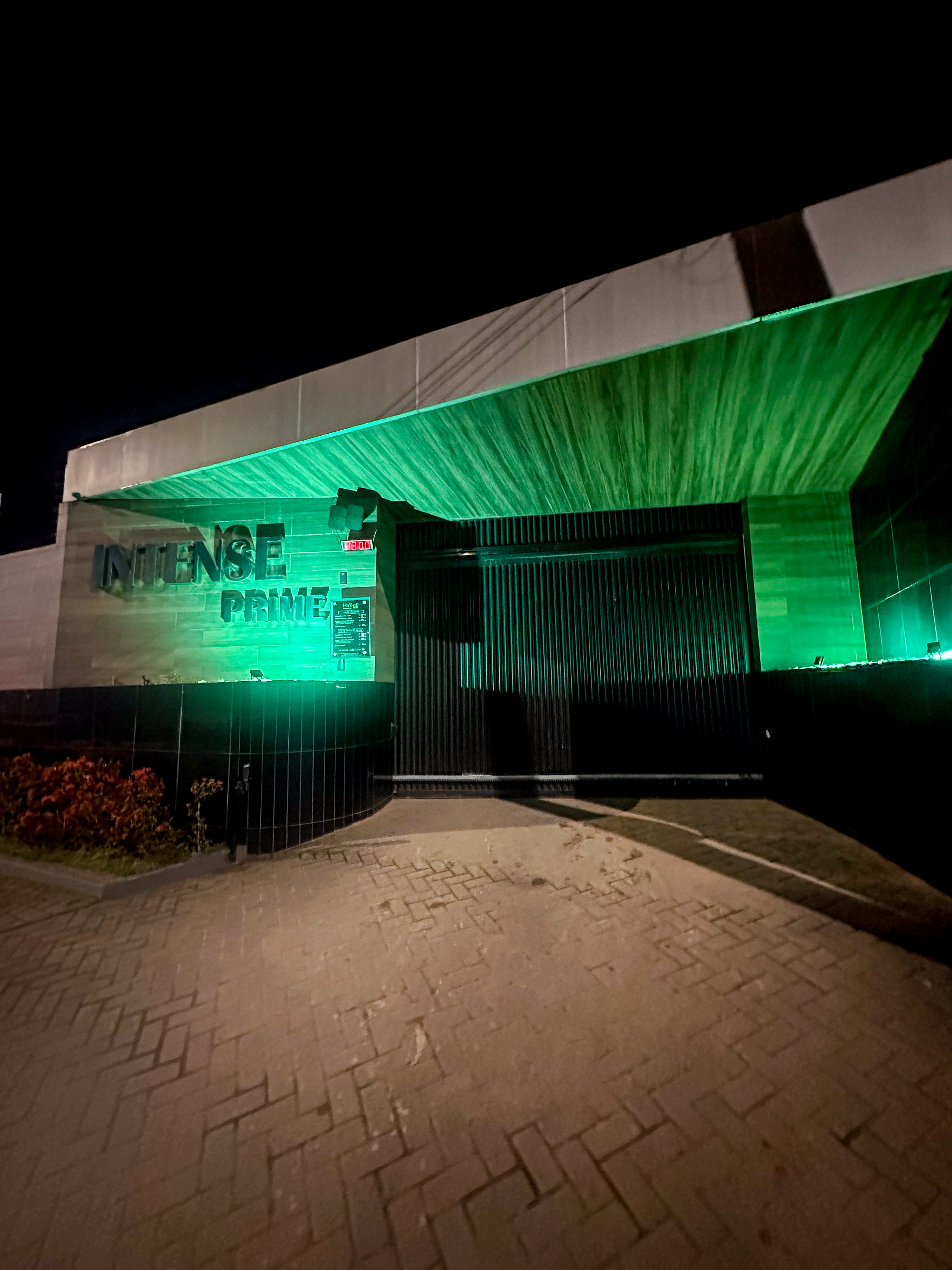 Intense Prime - Cabo de Santo Agostinho - Fachada